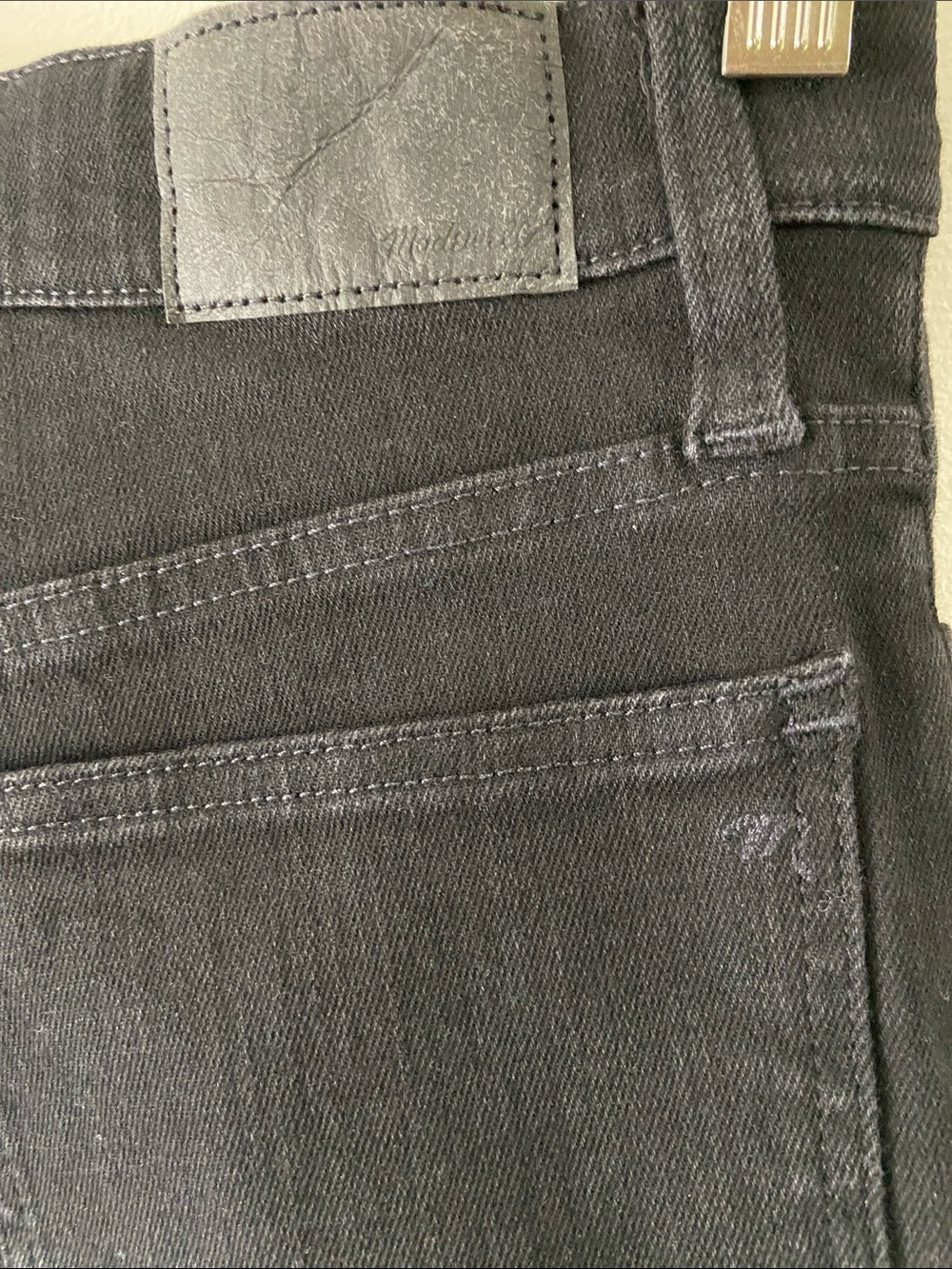 Madewell Perfect Vintage Wide Leg Jeans - Like New - Size 27 - Picture 5 of 8